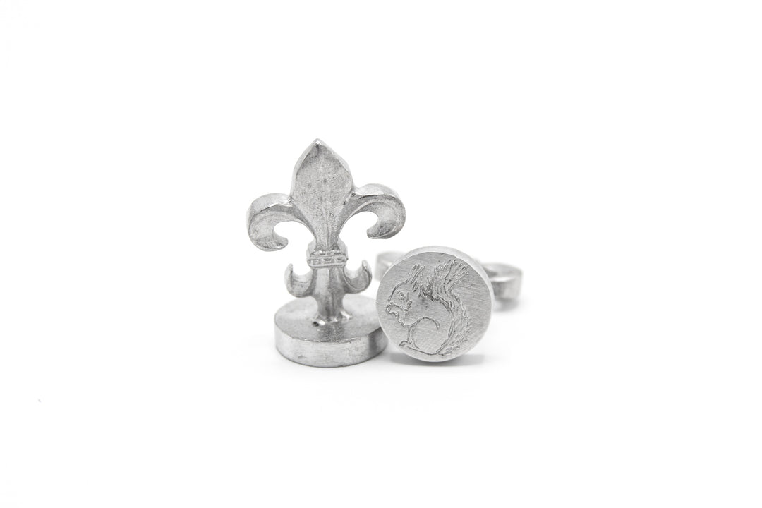 3/4" Squirrel Classic Design Wax Seal Stamp-LetterSeals.com
